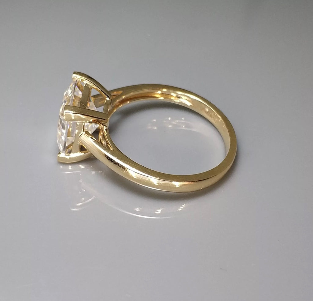 Asscher cut Moissanite Diamond Ring