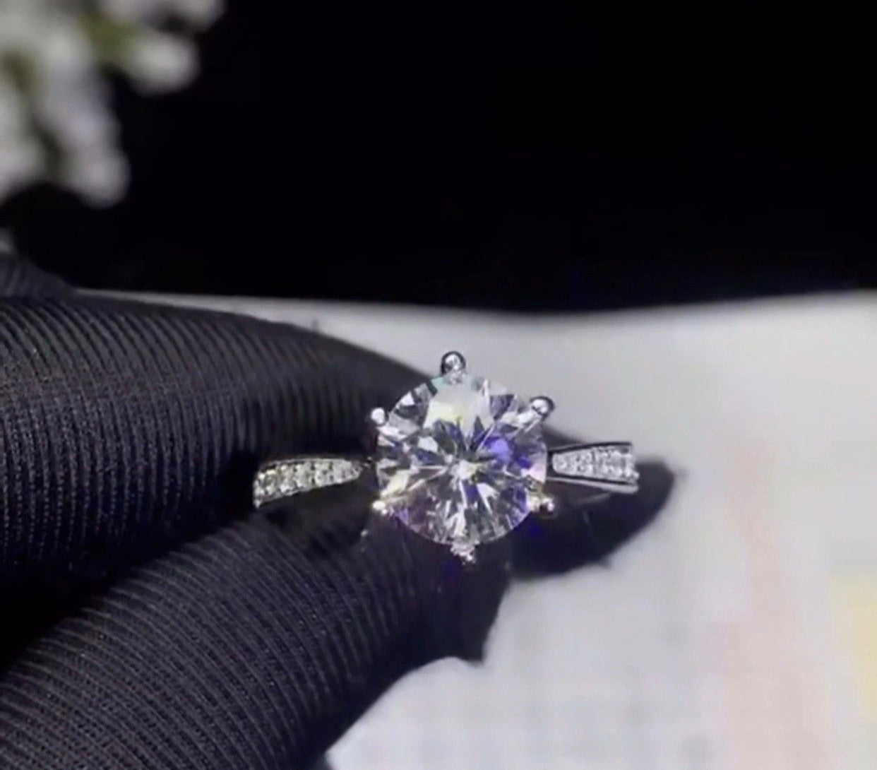 "XINIA2"Engagement Ring