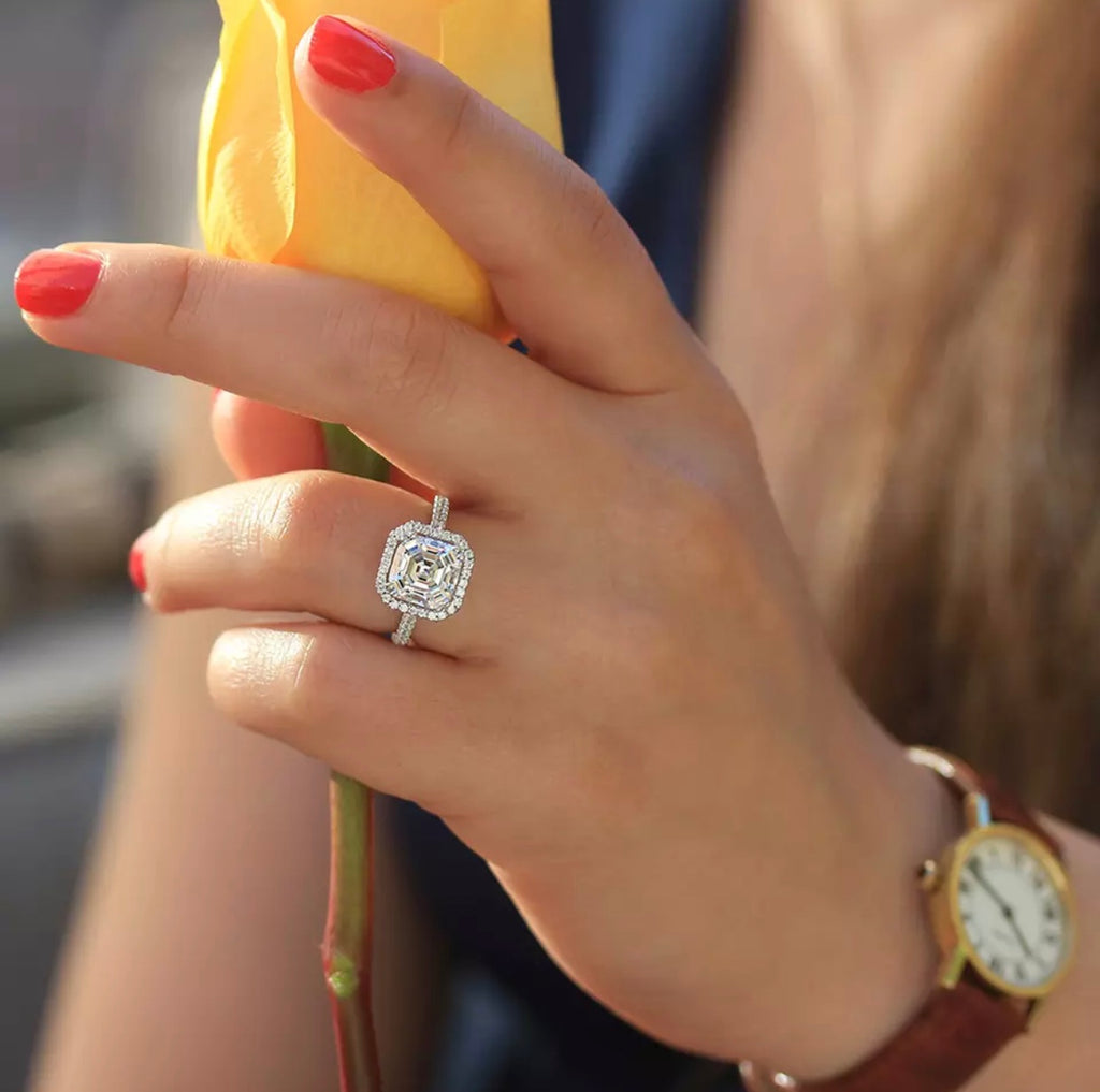 "Azella" Engagement Ring