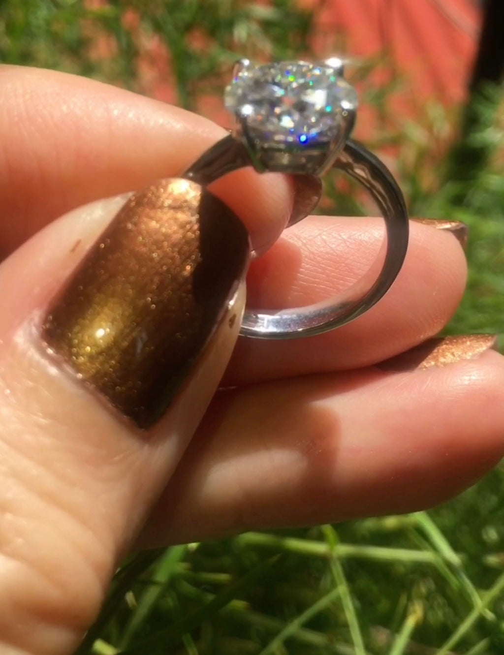 " Fiona " Classic Engagement Ring 4 prong Moissanite Diamond Stone