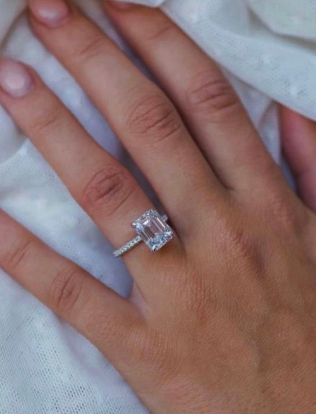 "Zahara" Oval/Emerald Cut Engagement Ring