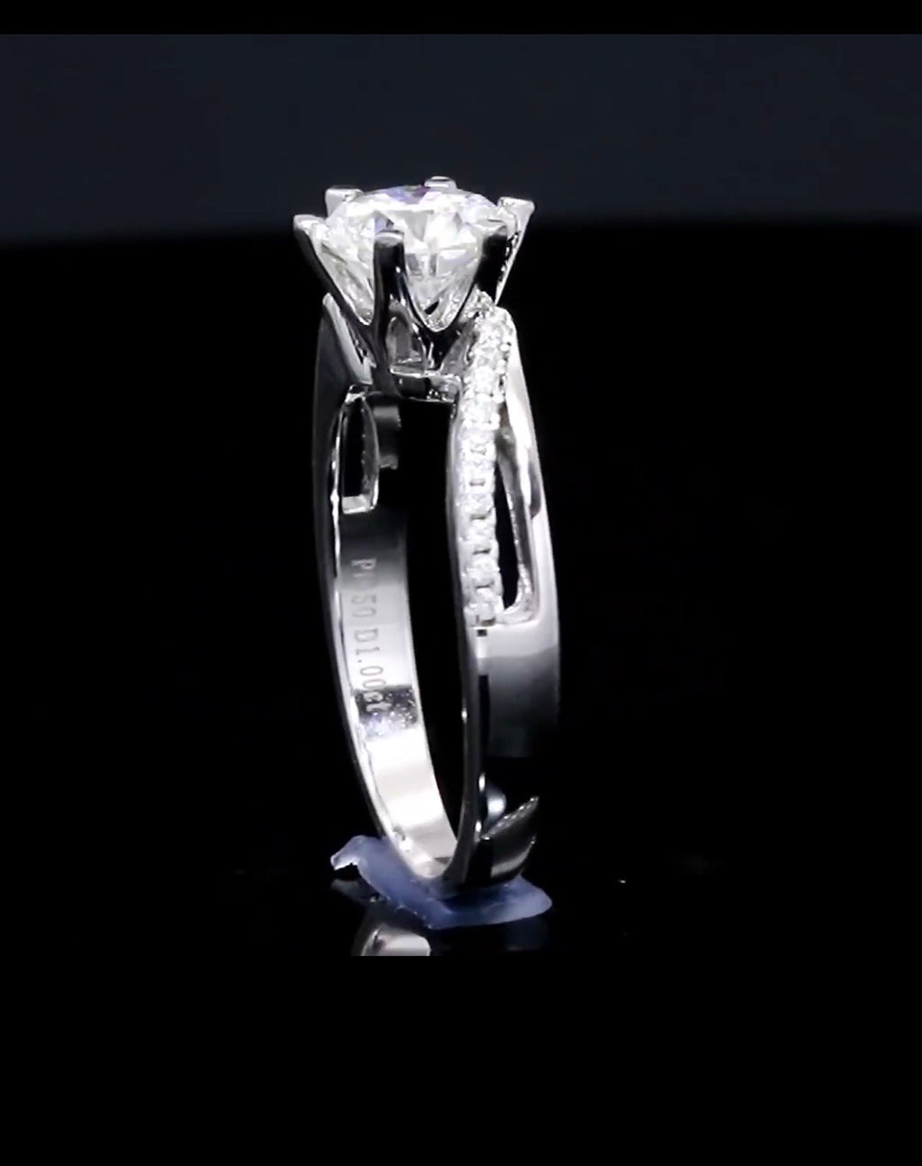 "ZARAH" Moissanite Diamond Engagement Ring