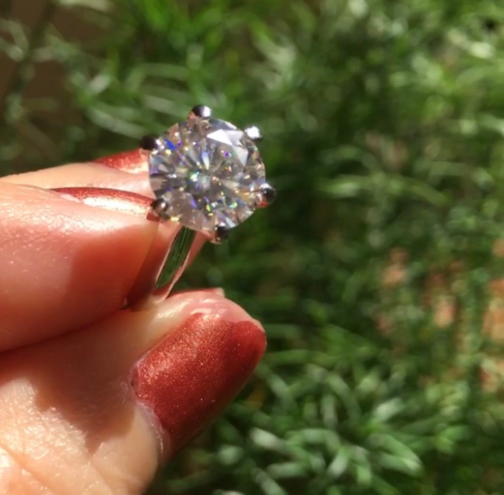Fiona Moissanite Diamond Ring