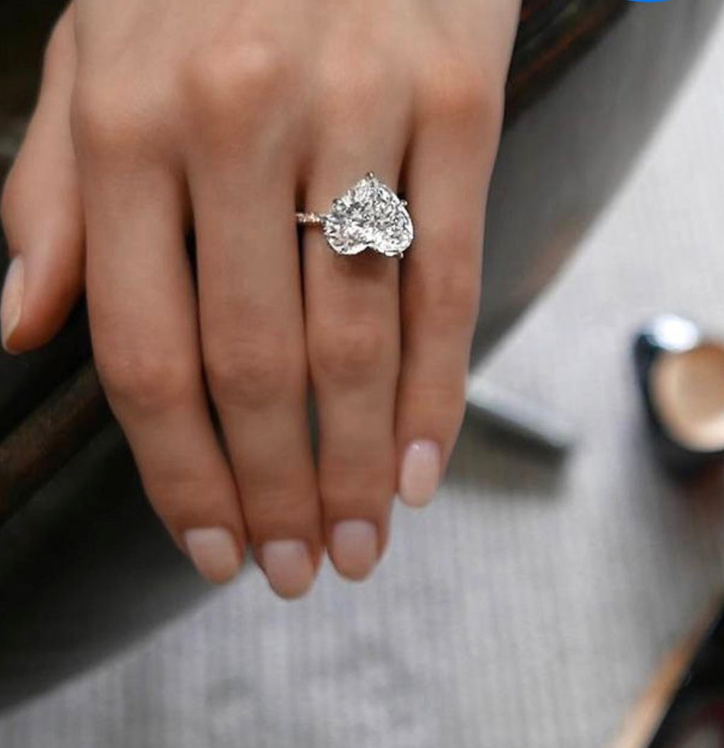 "Crystal Heart" Ring 6ct Moissanite Diamond