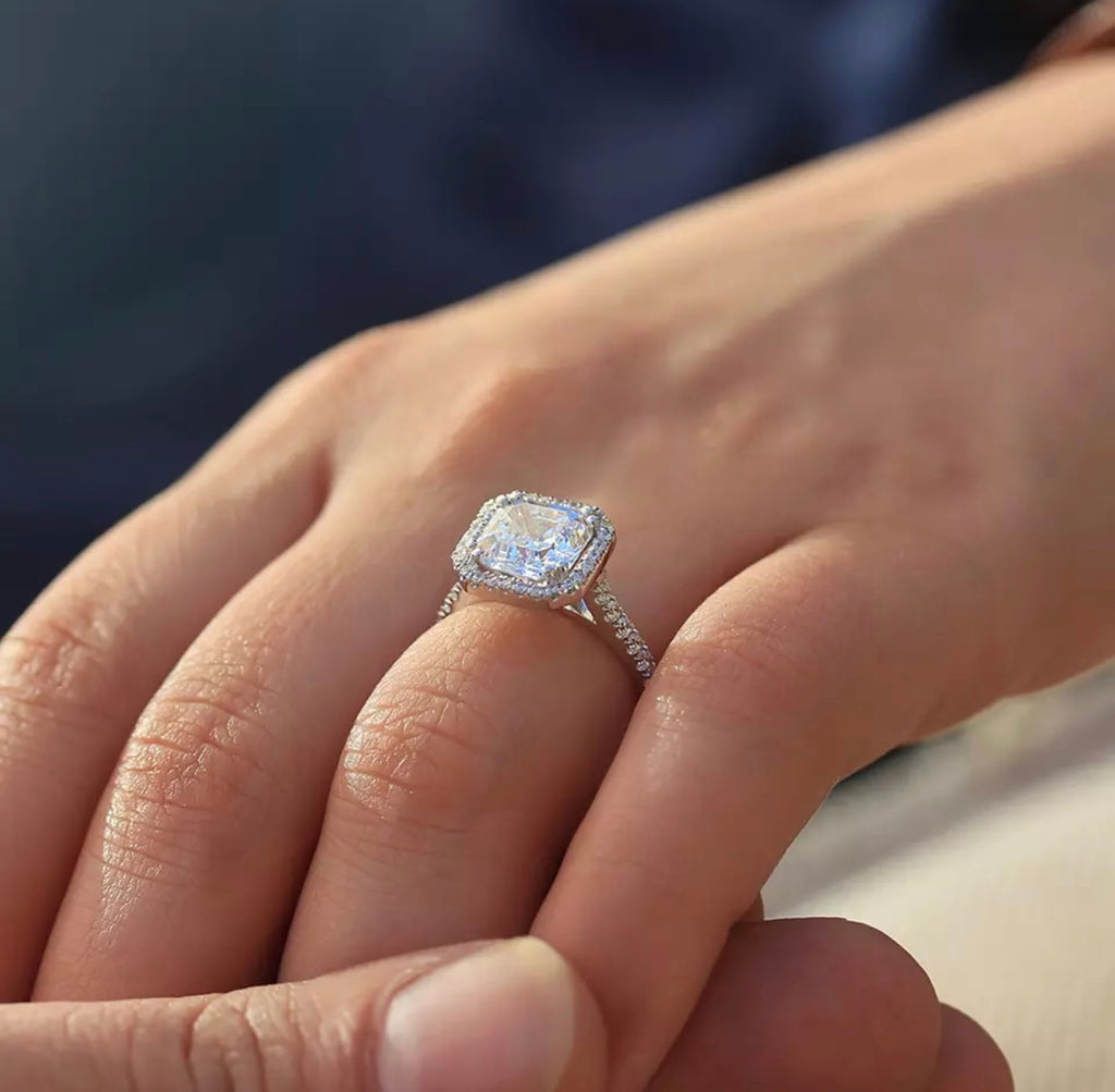 "Azella" Engagement Ring