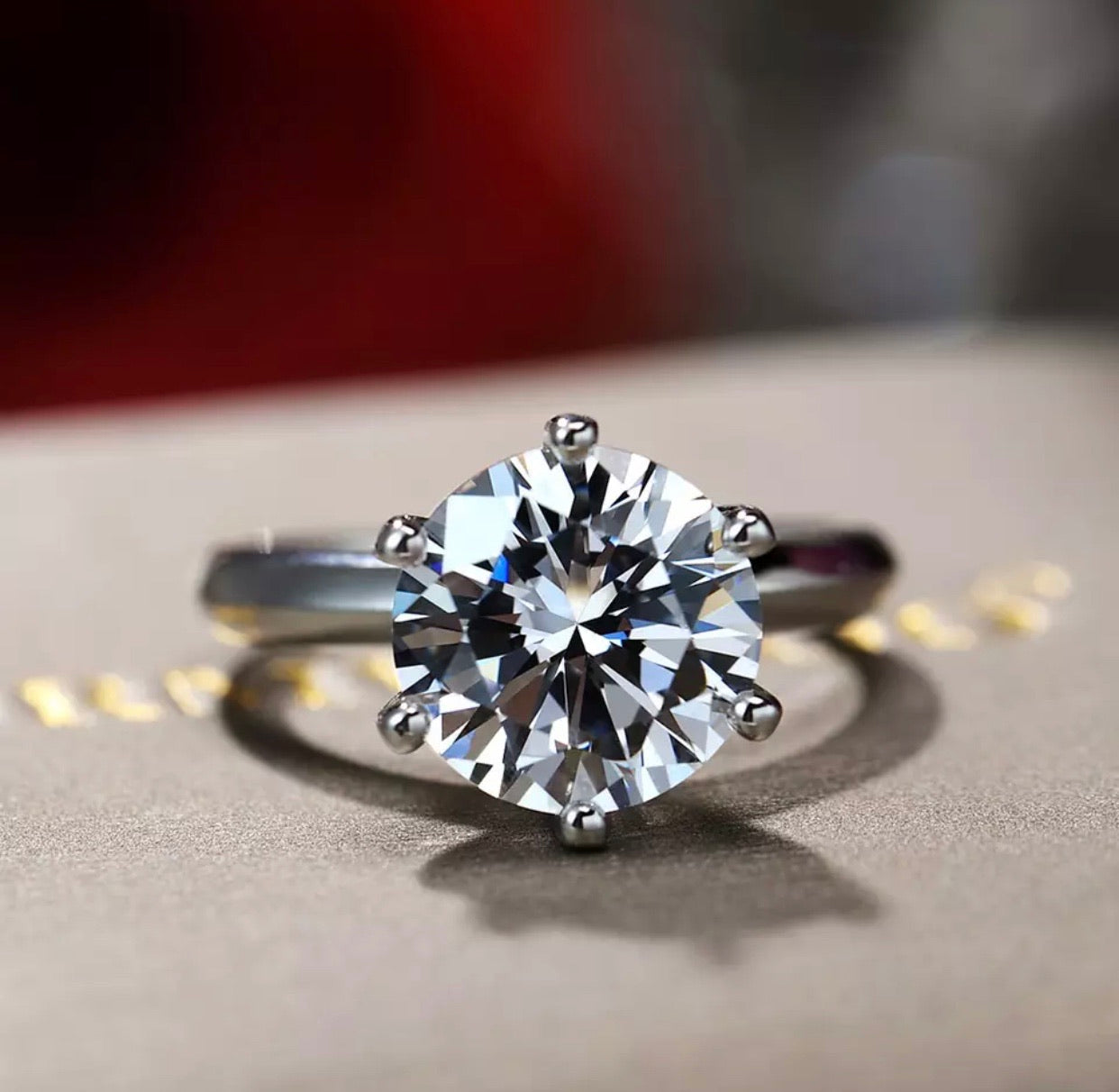 Fiona Moissanite Diamond Ring