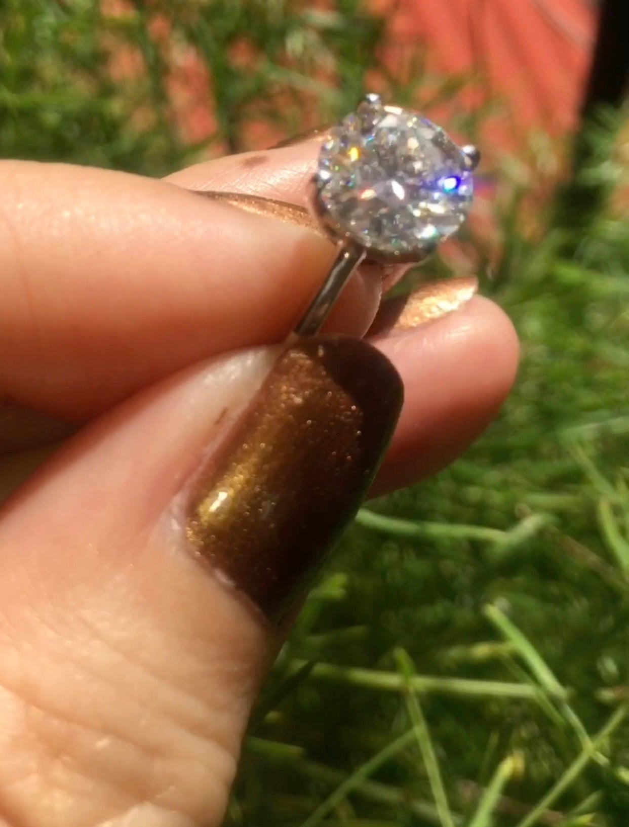 " Fiona " Classic Engagement Ring 4 prong Moissanite Diamond Stone