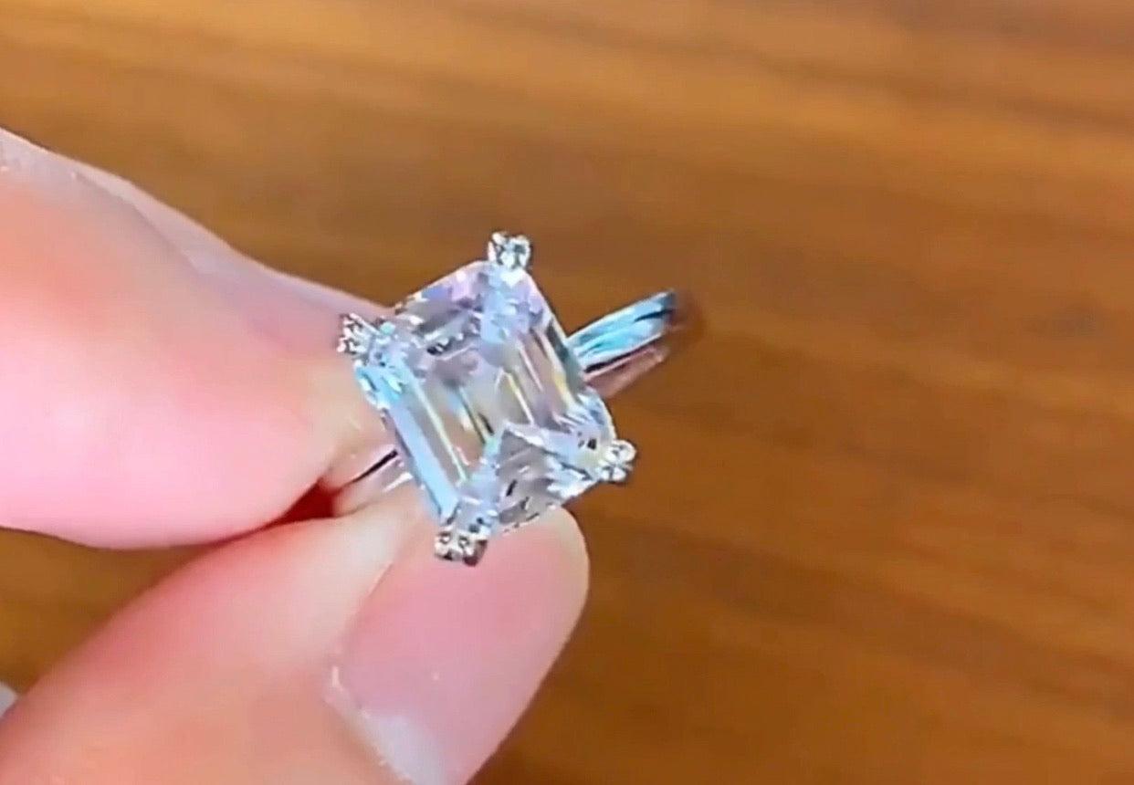 "Zahara" Oval/Emerald Cut Engagement Ring