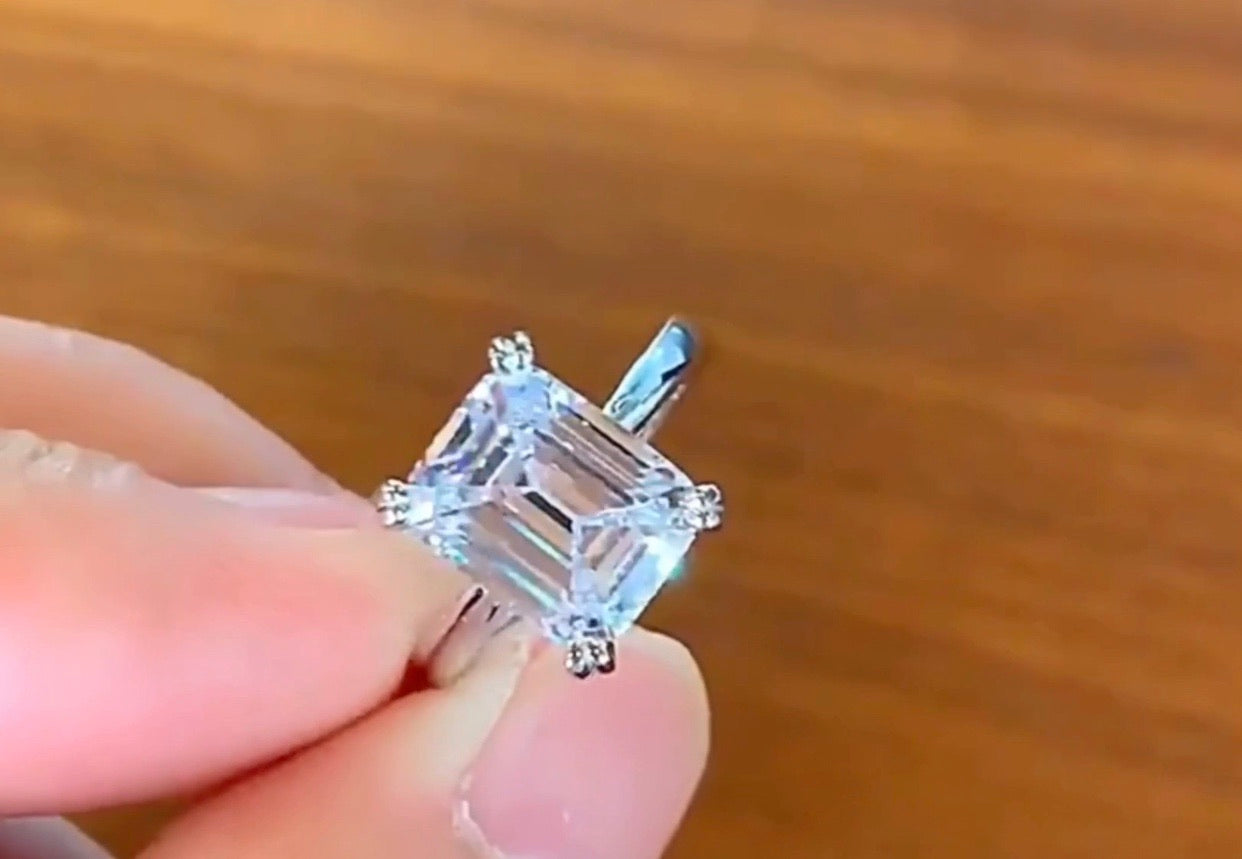 "Zahara" Oval/Emerald Cut Engagement Ring