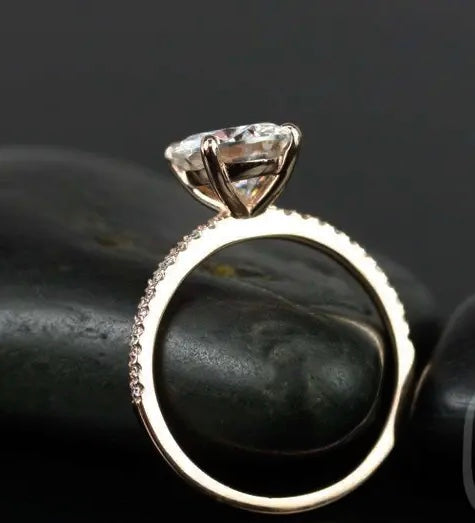 " Casey " Moissanite Diamond Ring