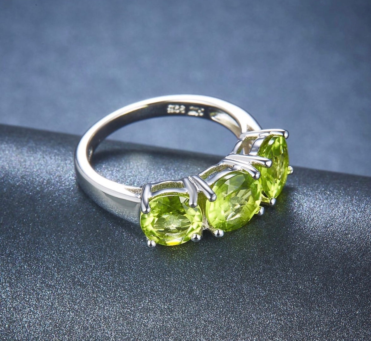 4.2ct Natural Peridot Ring