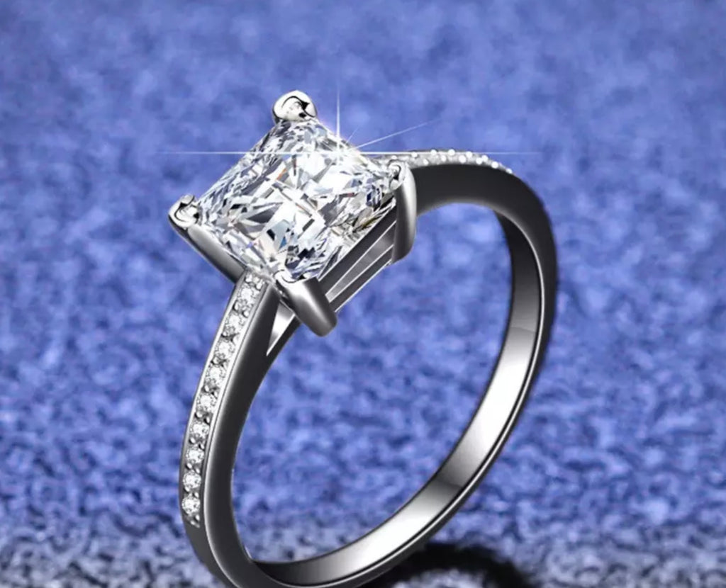 Celina Moissanite Diamond Stone Engagement Ring