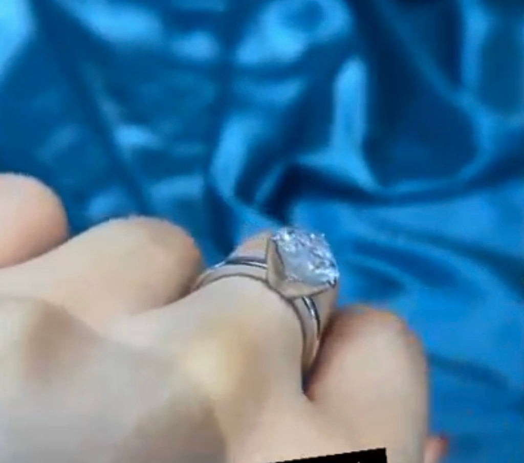 "Amia Heart" Ring & Earrings Set