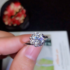 Flower 1ct Moissanite Diamond Stone Engagement Ring